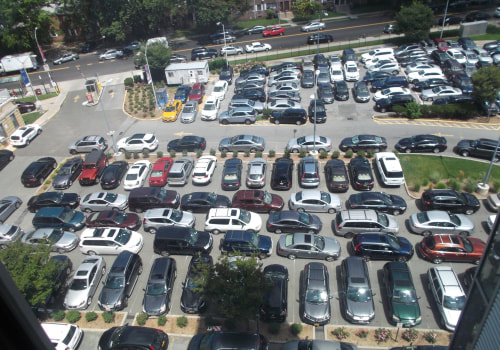 Does DC Tow for Parking? An Expert's Perspective